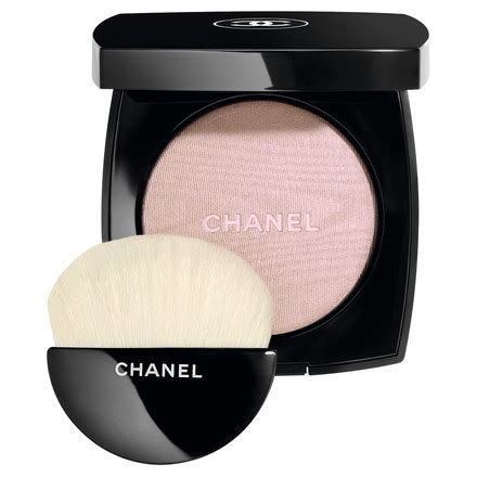 Chanel poudre lumiere white opal